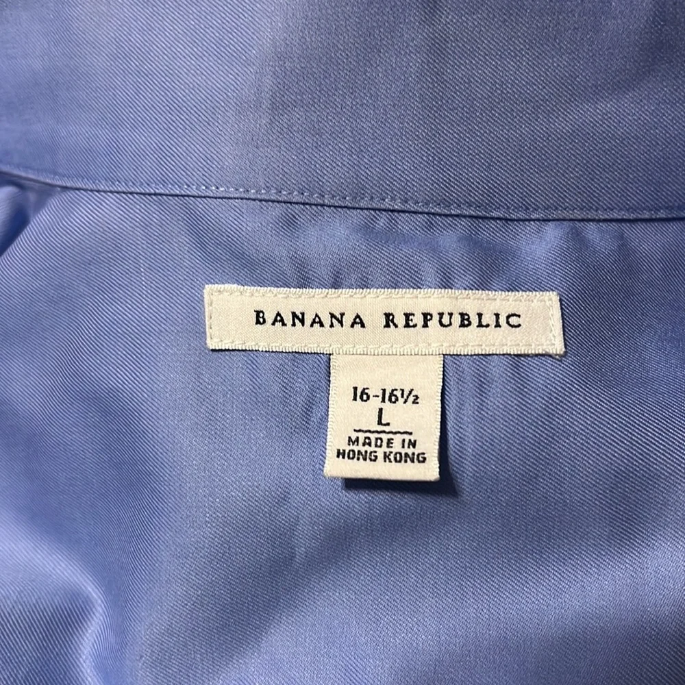 Banana Republic blue 100% cotton mens shirt